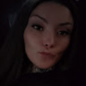 Meet your Posher, Karissa